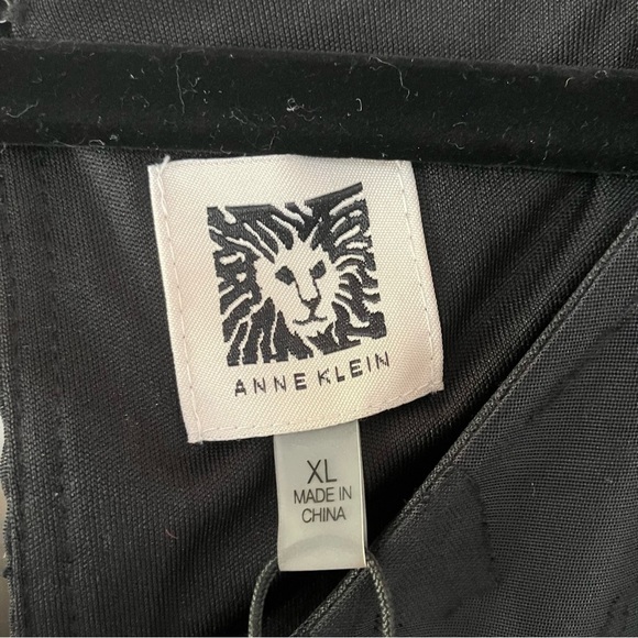 NWT Anne Klein Women's V-neck Sleeveless Attached-sash Midi Dress In Black (XL) - Picture 4 of 10